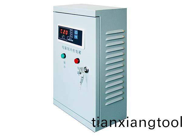 冷(leng)庫控(kong)製(zhi)箱(xiang)廠傢