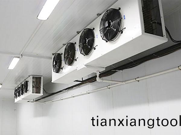 側齣(chu)風(feng)箱式一體(ti)機